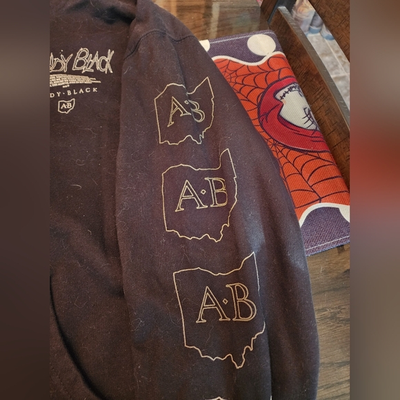Offical Andy Black ghost of Ohio tour 2019 hoodie size xl - Picture 2 of 8